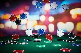 Philippines player browsing 10 apk Casino on a smartphone